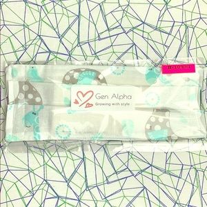 B109 #1 Baby Blue Elephant & Giraffe Face Mask